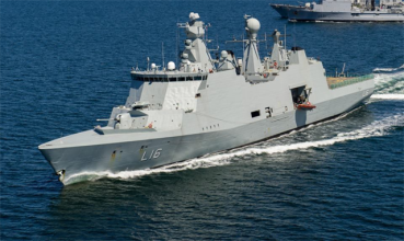 the-royal-danish-ship-hdms-absalon-in-nato-counter-piracy-operation-ocean-shield-2015